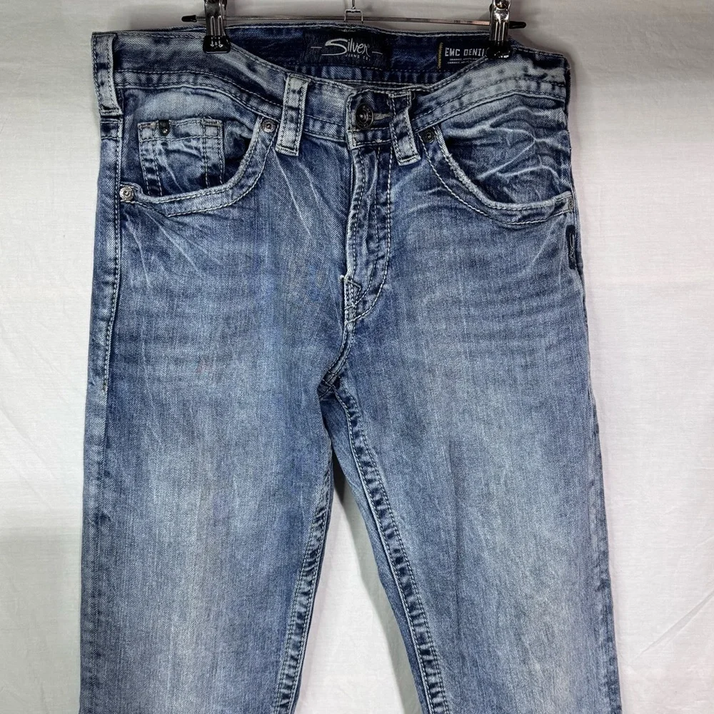 Silver Jeans Eddie light wash jeans Size 31x34